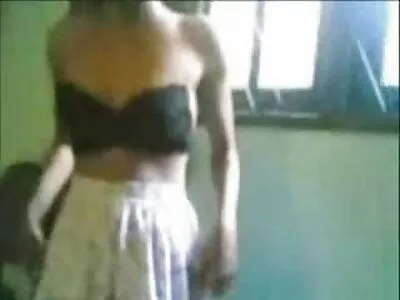 സുന്ദരിയായ കൗമാരക്കാരൻ ചതിച്ചു